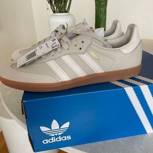 adidas samba OG in aluminum/white/gum: new with tags